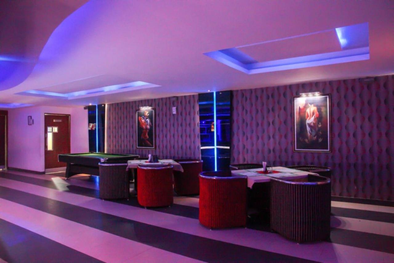 Fabhotel White Dammar Thiruvananthapuram Exterior foto